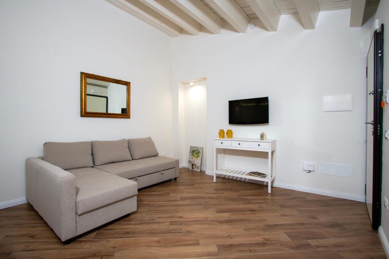 Cortile Del Greco Apartments Palermo Luaran gambar